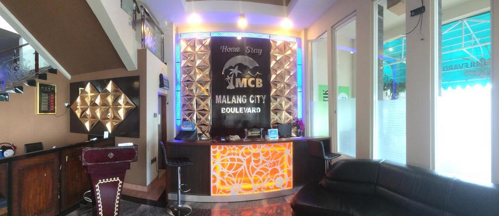 Malang City Boulevard Homestay Exteriör bild