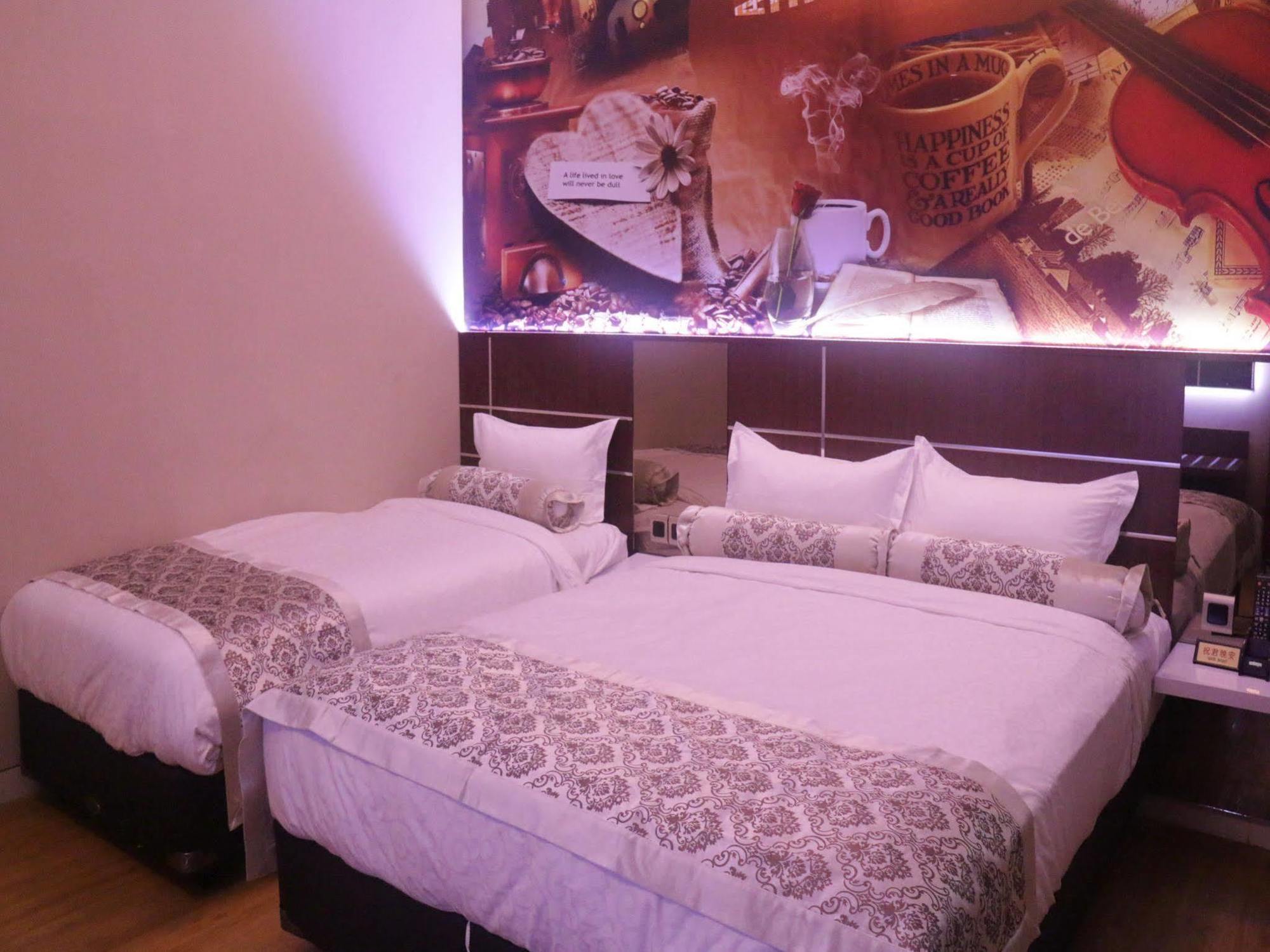 Malang City Boulevard Homestay Exteriör bild