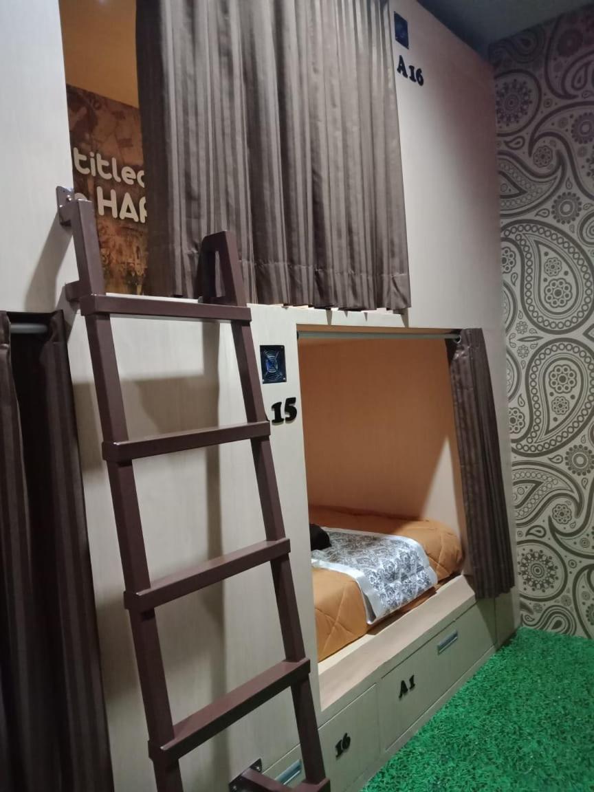 Malang City Boulevard Homestay Exteriör bild
