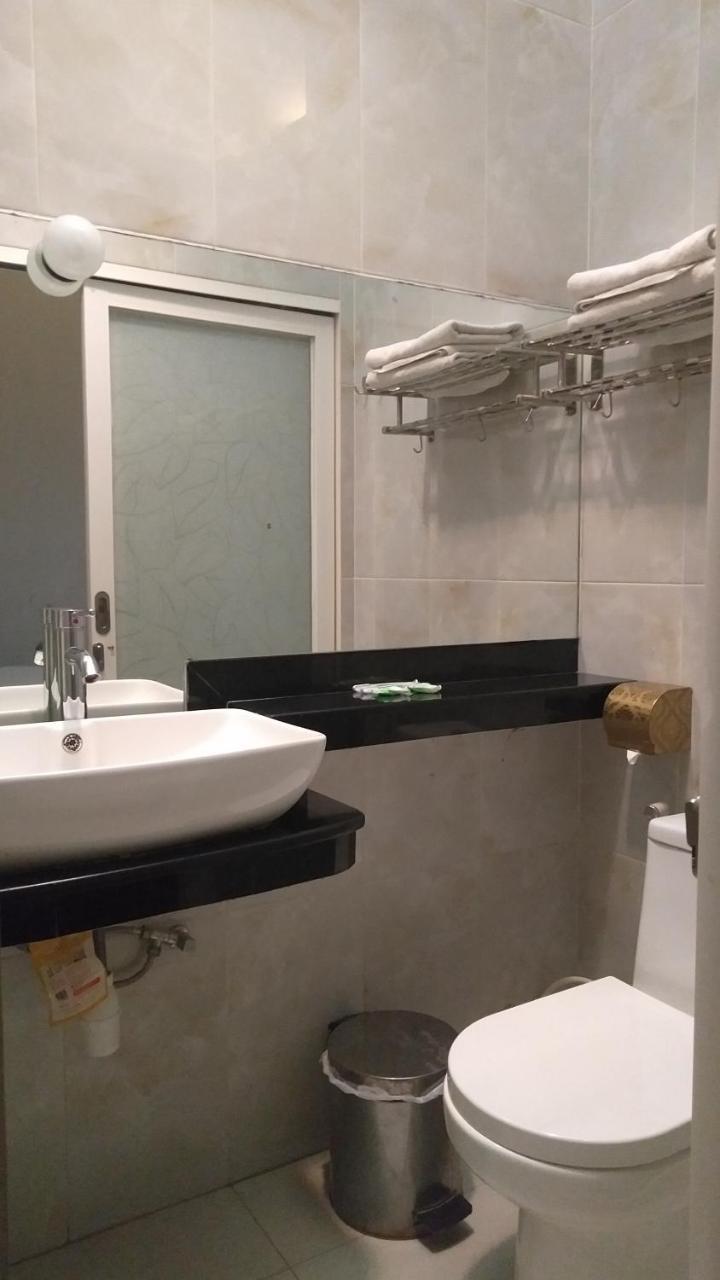Malang City Boulevard Homestay Exteriör bild